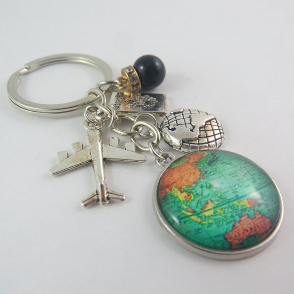 Travel Keychain Globe Keychain Airplane Key Ring Wanderlust Lover Keychain World - Picture 3 of 4